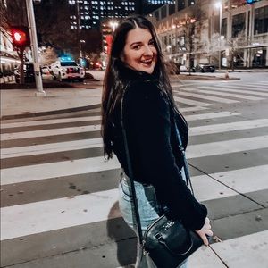 Meet your Posher, Samantha